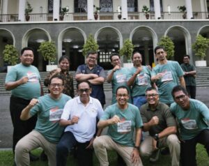 Anies Baswedan di Reuni UGM Memicu Ribut Netizen: Ijazah Alumni Jadi Sorotan Hebat!